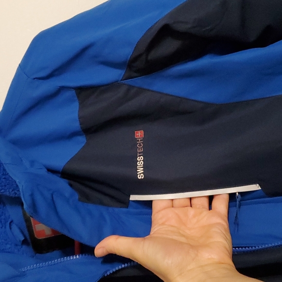 Winter Coat size 10-12 - Picture 3 of 11